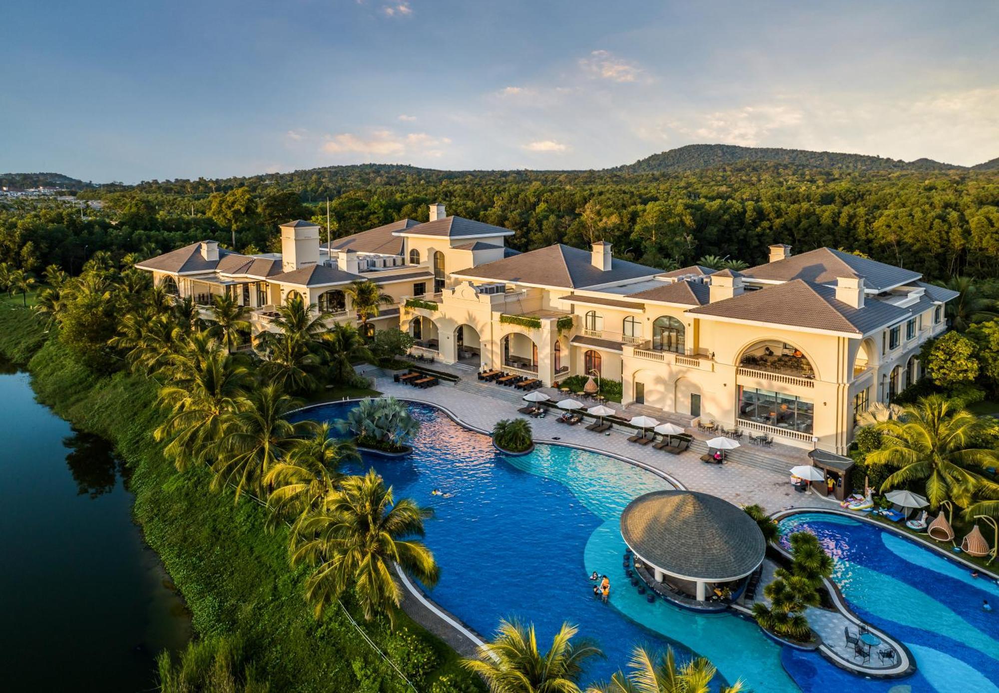 Vinpearl Wonderworld Phu Quoc Hotell Exteriör bild Vinpearl Hotel Nha Trang