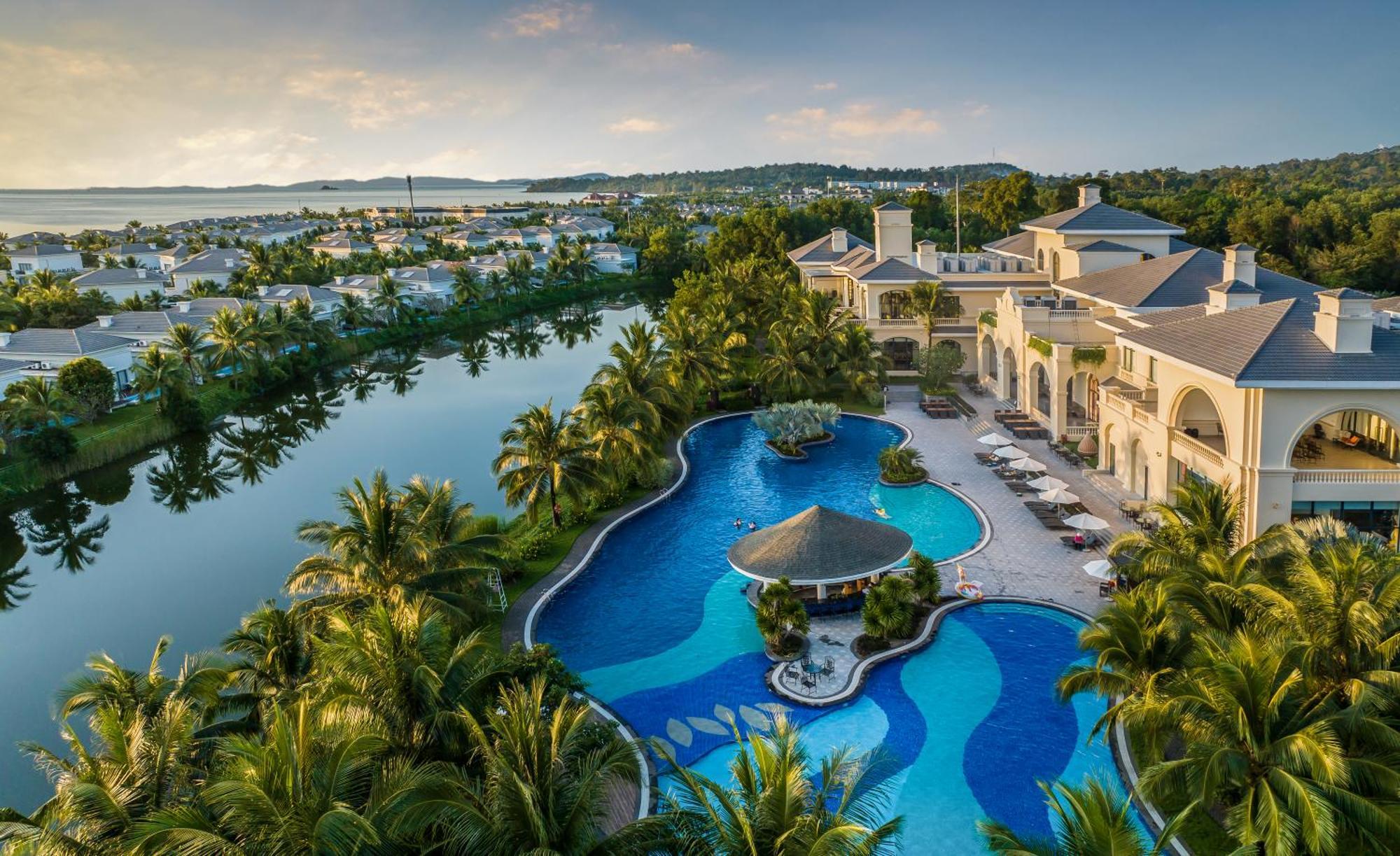 Vinpearl Wonderworld Phu Quoc Hotell Exteriör bild Vinpearl Hotel Nha Trang